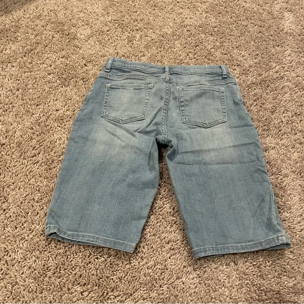 The children’s place skimmer jean shorts blue size 14